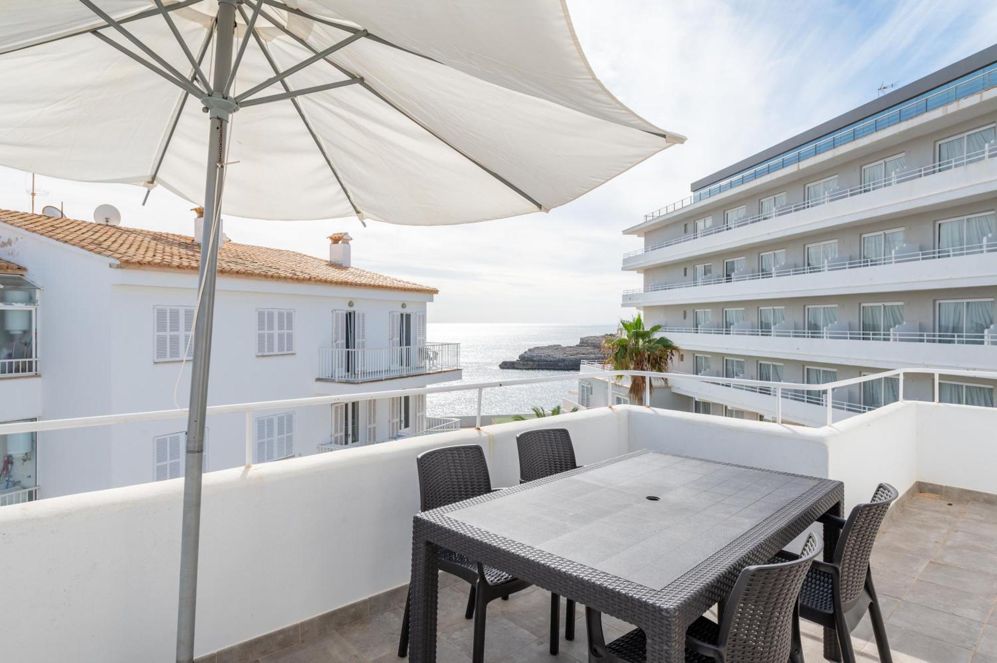 Apartamentos Marivent By Mhr Portocolom  Exterior photo